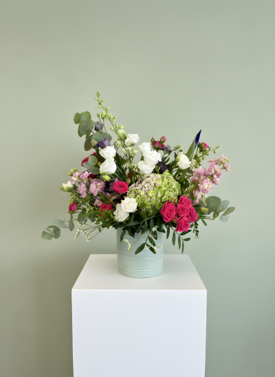 Better days - Expertly arranged with premium blooms and textured foliage, this natural-style bouquet is gift wrapped and presented in a water-filled aqua pack to keep the flowers fresh. Perfect for birthdays, celebrations, thank you gifts or simply to brighten someone's day. Flower varieties and colours may vary slightly with seasonal availability while maintaining the overall style and value.